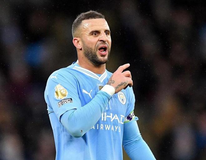 蒋光太、莱昂纳多两大核心缺战，尝到甜头的穆斯卡特把 541 阵型进行到底（蒋光太、莱昂纳多双核缺阵，穆斯卡特尝到甜头后决定将541阵型贯彻到底）