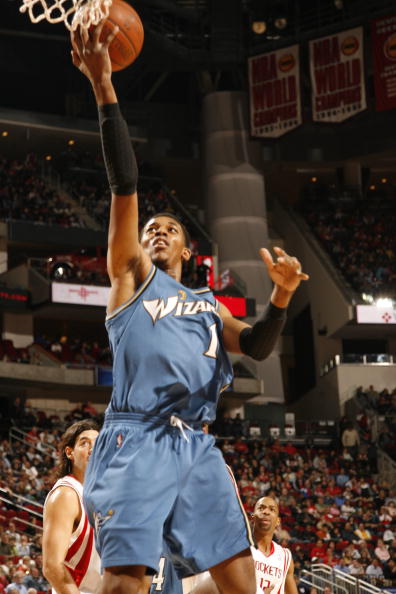 仍被雷霆压制！数据显示太阳本赛季防守面貌已经焕然一新（虽被雷霆压制，数据证明太阳本季防守已脱胎换骨）