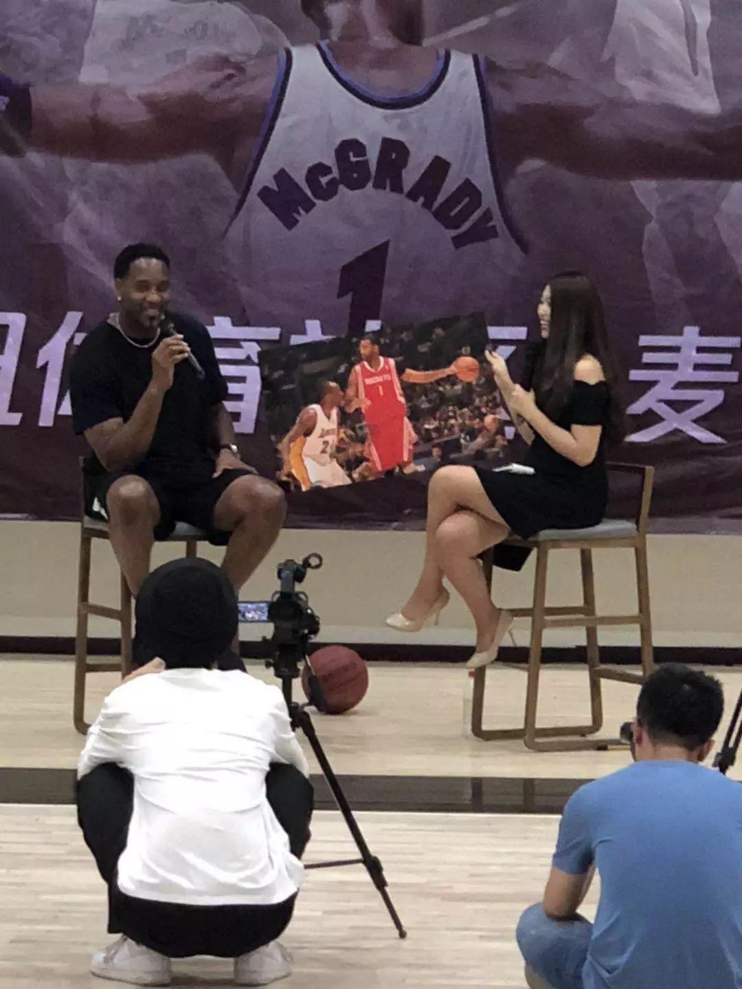 库珀·弗拉格进攻不稳定，投篮准度不足，体能和三分球需提升。（库珀·弗拉格进攻起伏大，投射稳定性欠佳，体能与三分有待提升）