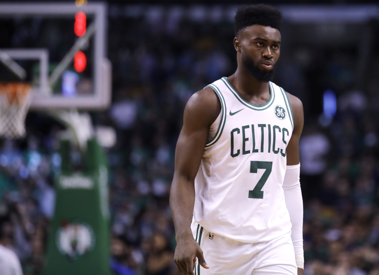 环球足球奖2025年度最佳球员候选：姆巴佩在列，巴黎8人入选（2025环球足球奖最佳球员候选出炉：姆巴佩上榜，巴黎共有8人入选）