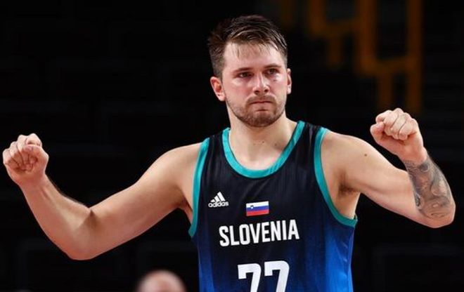 出轨作为试金石的荒谬性（用出轨检验爱情的谬误）