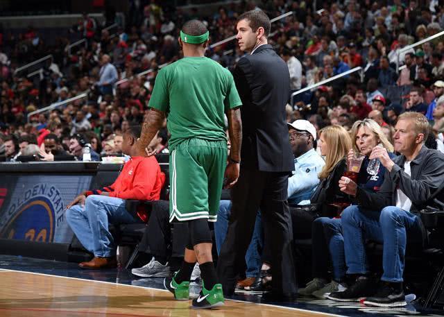 基恩：奥莱利和拉什福德配合默契，斯凯利在英格兰队位置堪忧（基恩评奥莱利与拉什福德默契十足，斯凯利在英格兰前景不稳）