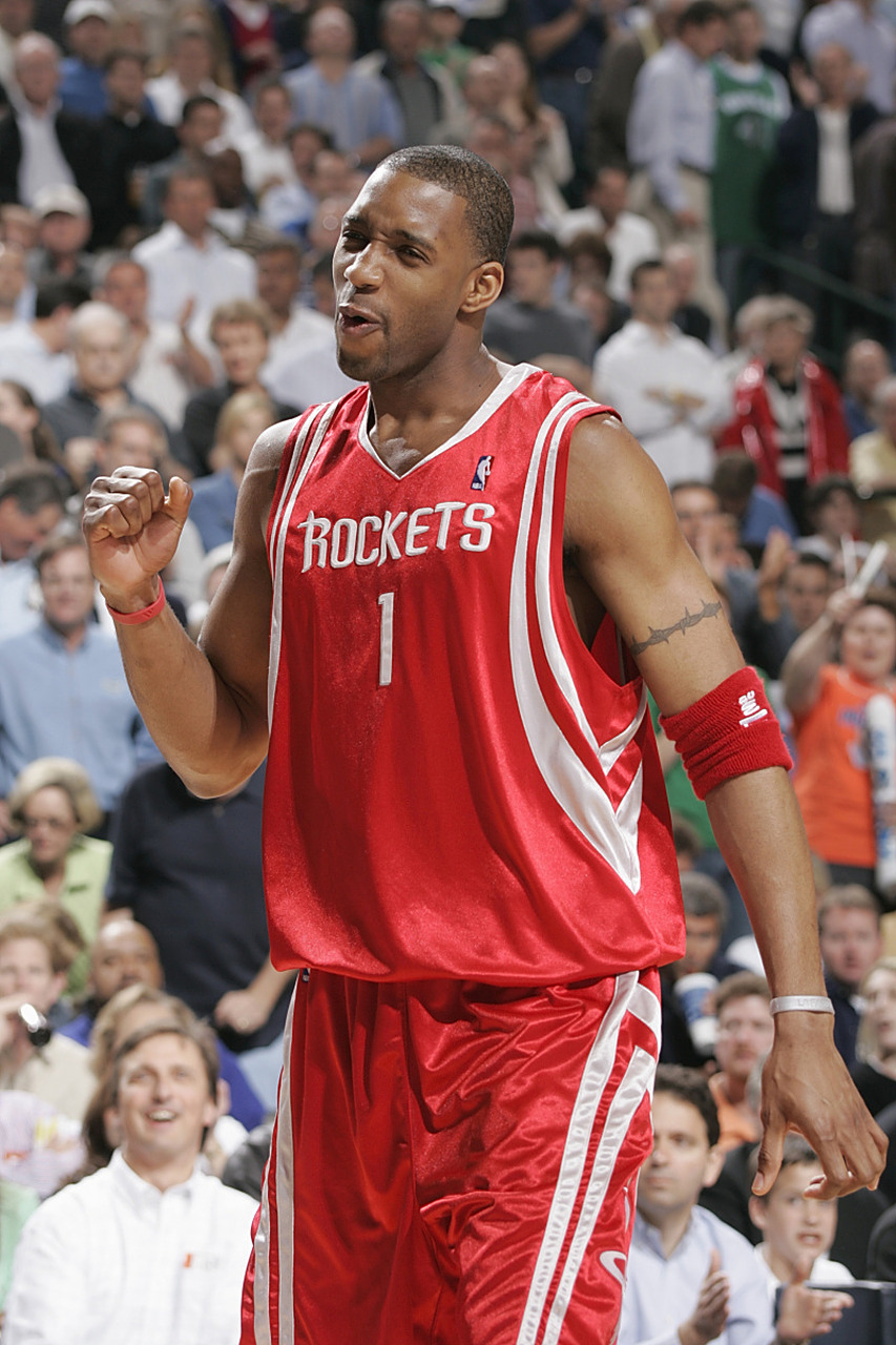 19+5！辽篮新星海外联赛爆发 出色表现令对方球员砸球泄愤（砍下19+5！辽篮新星海外联赛大放异彩 对手怒砸皮球泄愤）