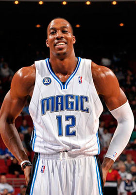 门将三连神扑救主，数据暴涨全网热议（门将三连神扑力挽狂澜，数据飙升引爆全网）