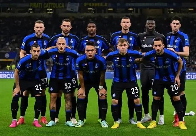 爆冷输江苏后再惨败广州！辽篮一输到底：冲击前八悬了？（连续不敌江苏又惨败广州，辽篮颓势难止：前八前景告急？）