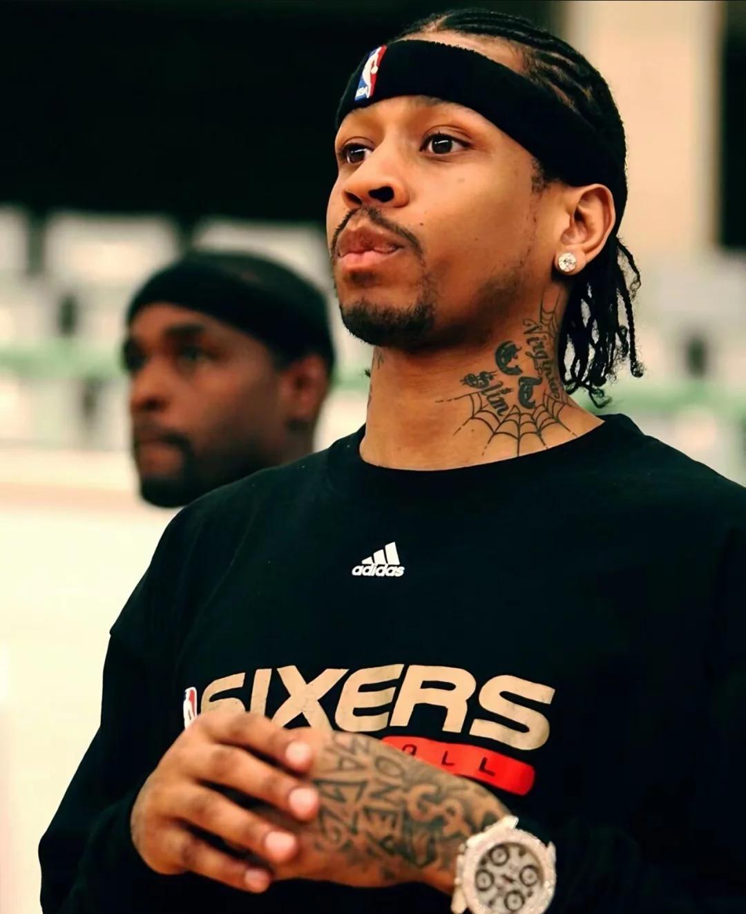 西甲半场：科斯塔扫射破门，皇家马略卡1-0瓦伦西亚（西甲半场战报：科斯塔推射得分，皇家马略卡暂1-0领先瓦伦西亚）