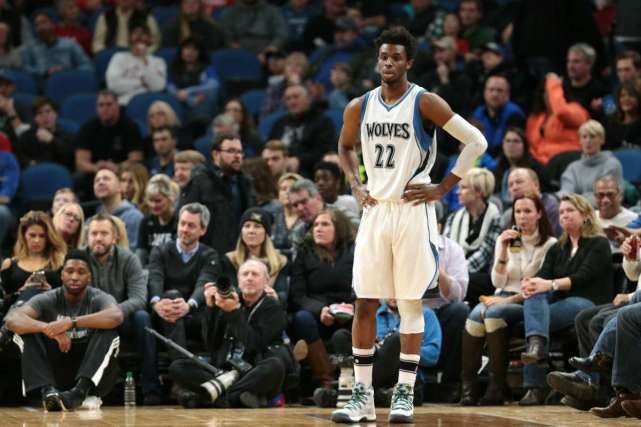 徐正源痛心中超排名，呼吁拯救中国足球尊严（徐正源为中超排名揪心，呼吁挽回中国足球尊严）