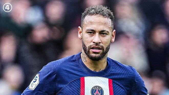 篮球湖人媒体日热度爆表，多人亮相（湖人媒体日火爆出圈，群星集体亮相）