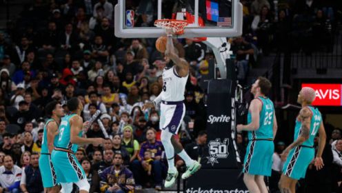 洛夫顿全场仅得9分，上海强力外援末节遭弃用（洛夫顿全场只拿9分，上海主力外援第四节未被启用）