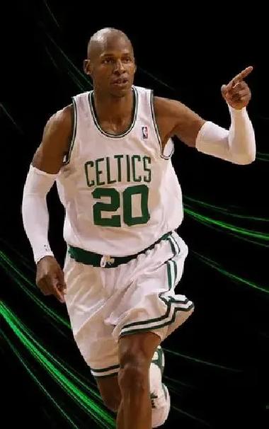 青岛记者：邵佳一大哥式的执教风格很适合当下中国足球的环境（青岛记者：邵佳一兄长式执教风格更契合当下中国足球生态）