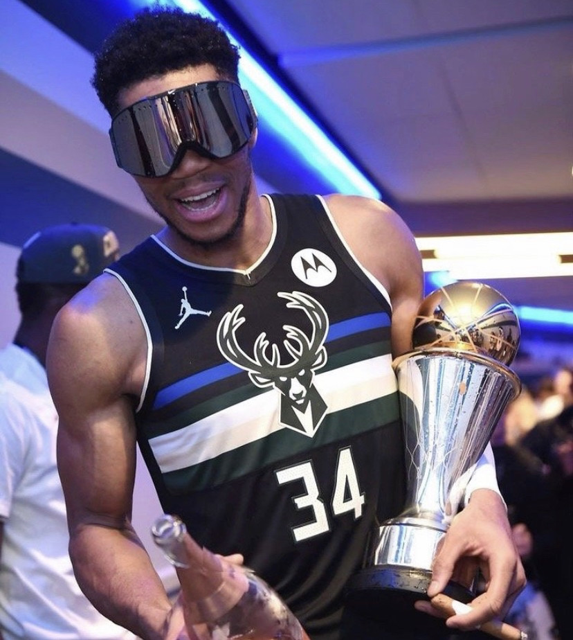 郑浩乾：非常有意义的一年，虽然困难很多，但我们完成了目标（郑浩乾：这一年意义非凡，纵有重重困难，我们仍达成了目标）