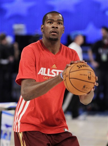 米切尔全场表现分析：失绝杀，表现略显低迷（米切尔比赛总结：绝杀未中，整体发挥欠佳）