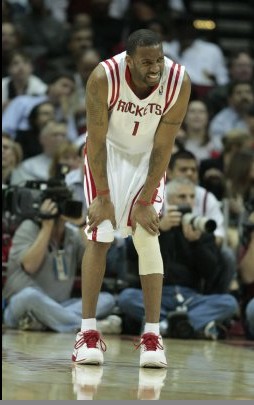 队报：登贝莱抱怨腿筋疼痛，不确定能否首发出战拜仁（队报：登贝莱腿筋不适，出战拜仁首发成疑）