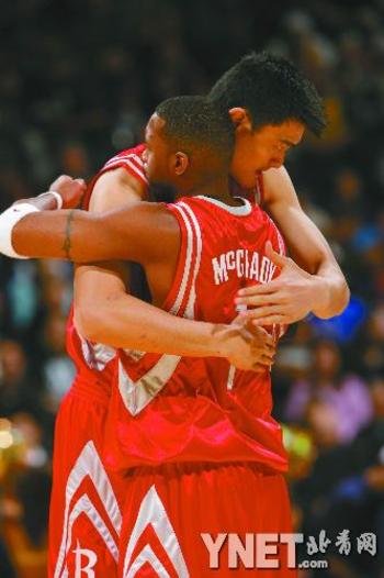 米体：梅努想加盟那不勒斯，麦克托米奈的成功是吸引他的因素（米体：梅努倾向加盟那不勒斯，麦克托米奈的成功成关键吸引力）