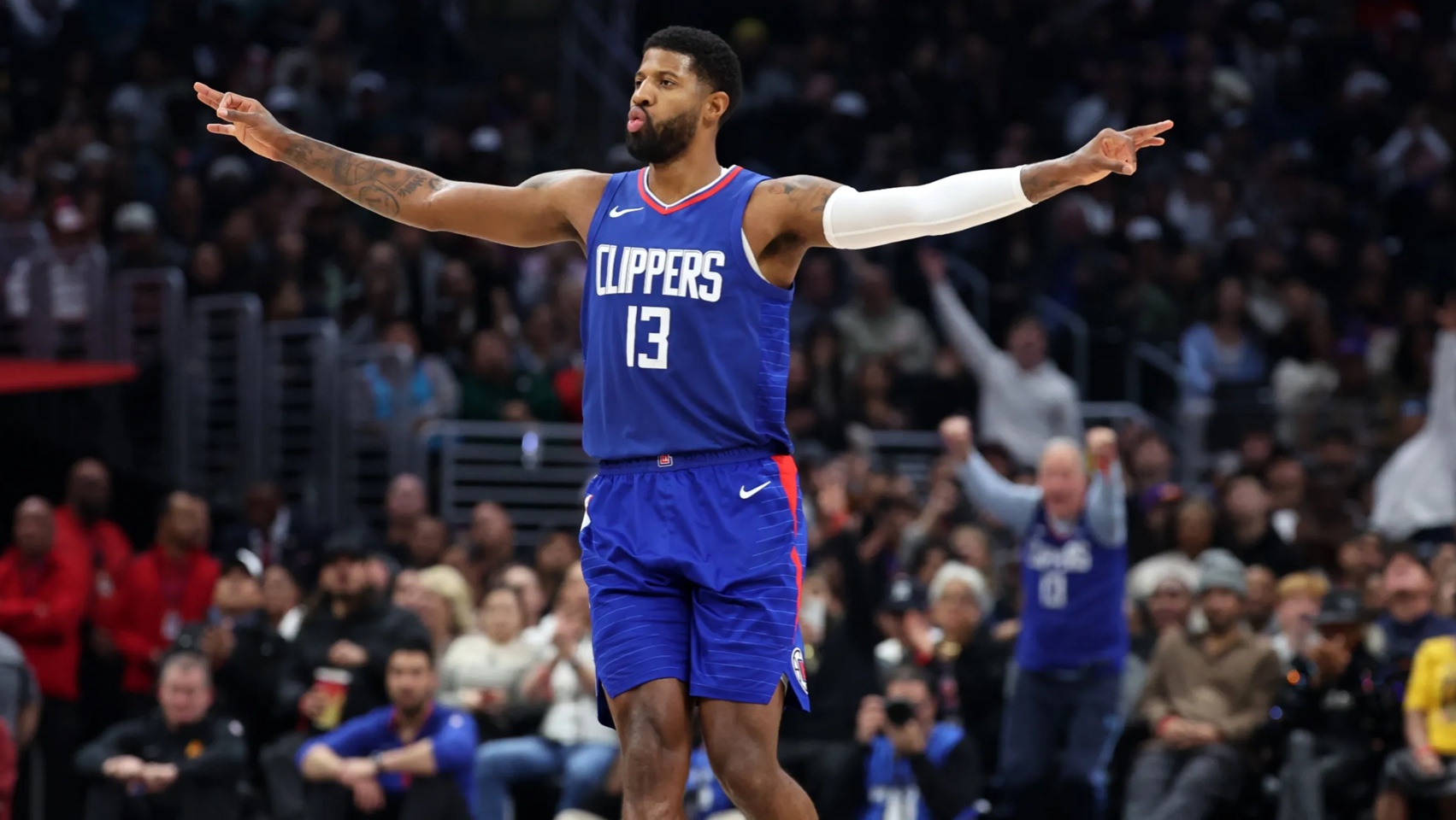 NBA状元转行职业钓鱼！29岁巅峰期无球可打，薪资超2亿（NBA状元29岁巅峰期无球可打改行职业钓鱼，生涯薪资累计超2亿）